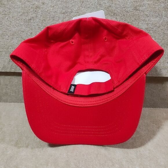 Nike Swoosh Adjustable Kids Red Strapback Cap #U - Picture 2 of 3